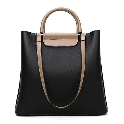  Capacious shoulder bag  HB46362